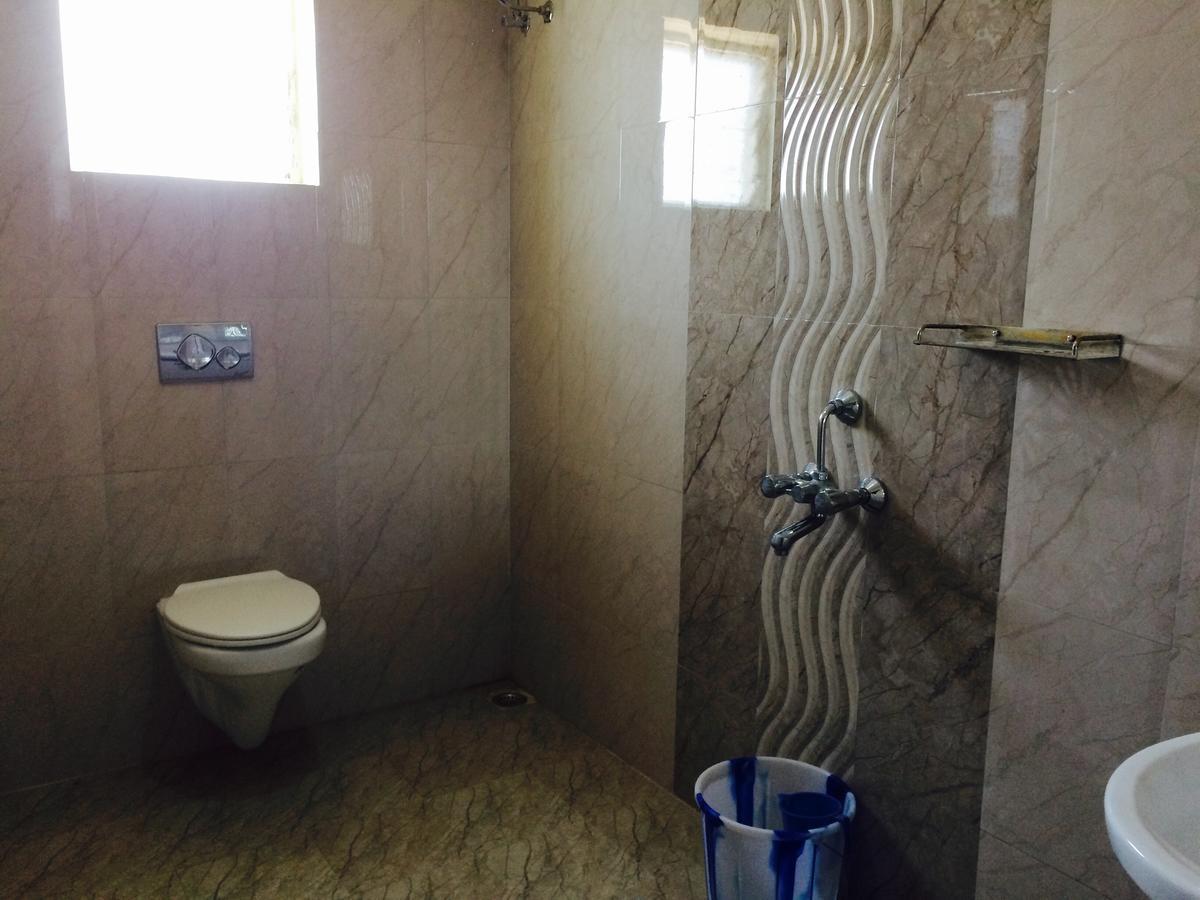 Chandran Hyline Chennai Exterior photo