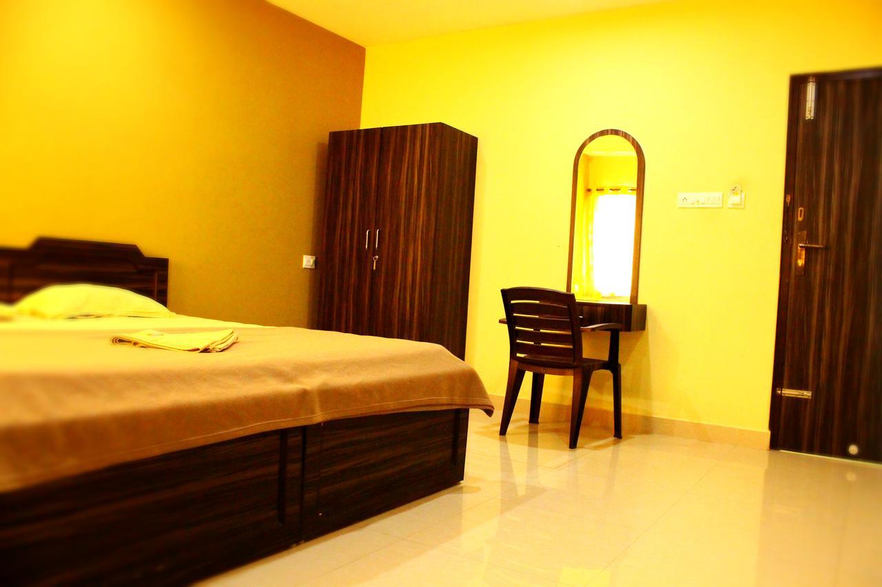 Chandran Hyline Chennai Exterior photo